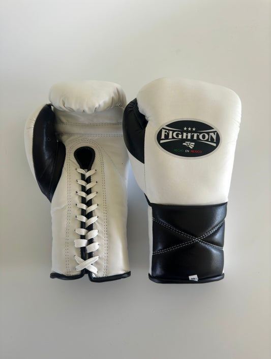 16oz White/Black Lace Up El Rey 2.0 Training Gloves